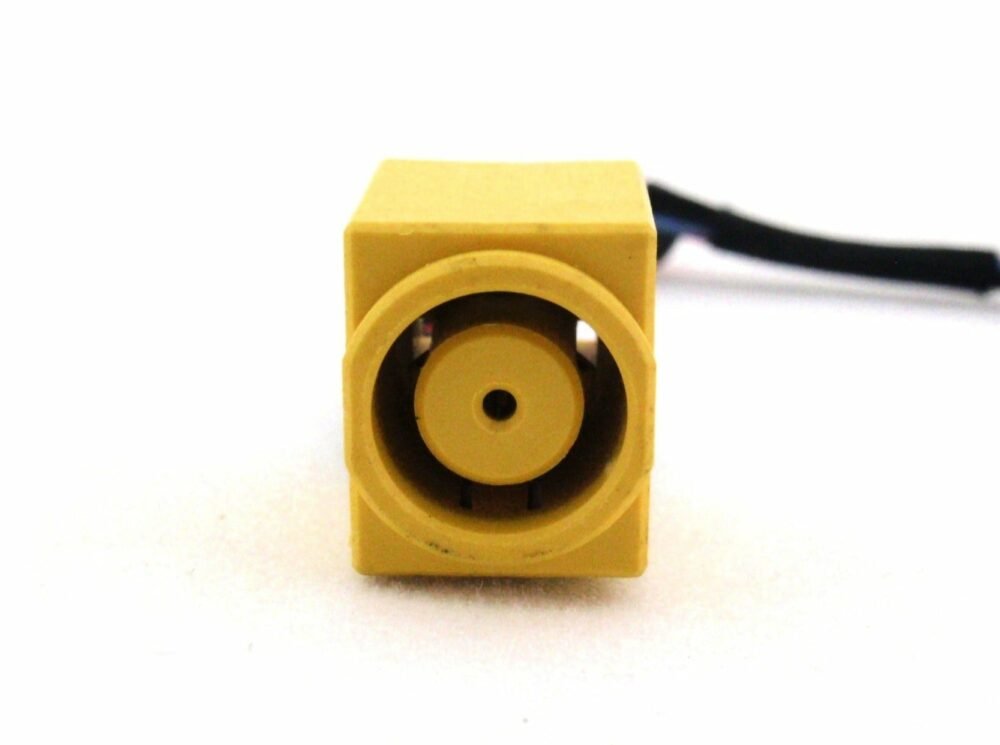 LEN-04Y1563-NO-4_2048x2048.jpg